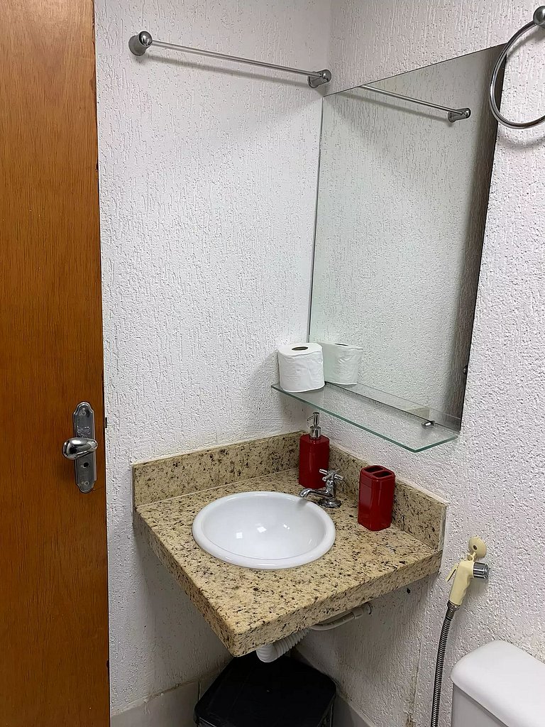 Loft mobiliado em Goiânia Ap 202 P Carajás